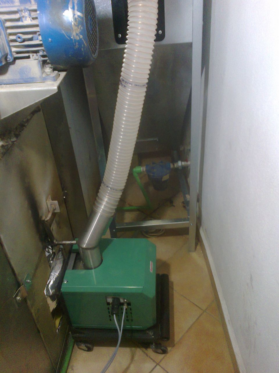 Bruciatore a Pellet a Legna PYRO 80 Installato in Panificio Ciclotermico - Megatherm