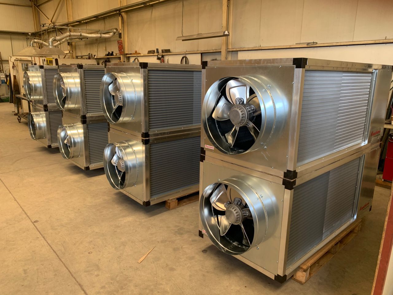 Installation du ventilo-convecteur à eau Thermo 100 - Megatherm